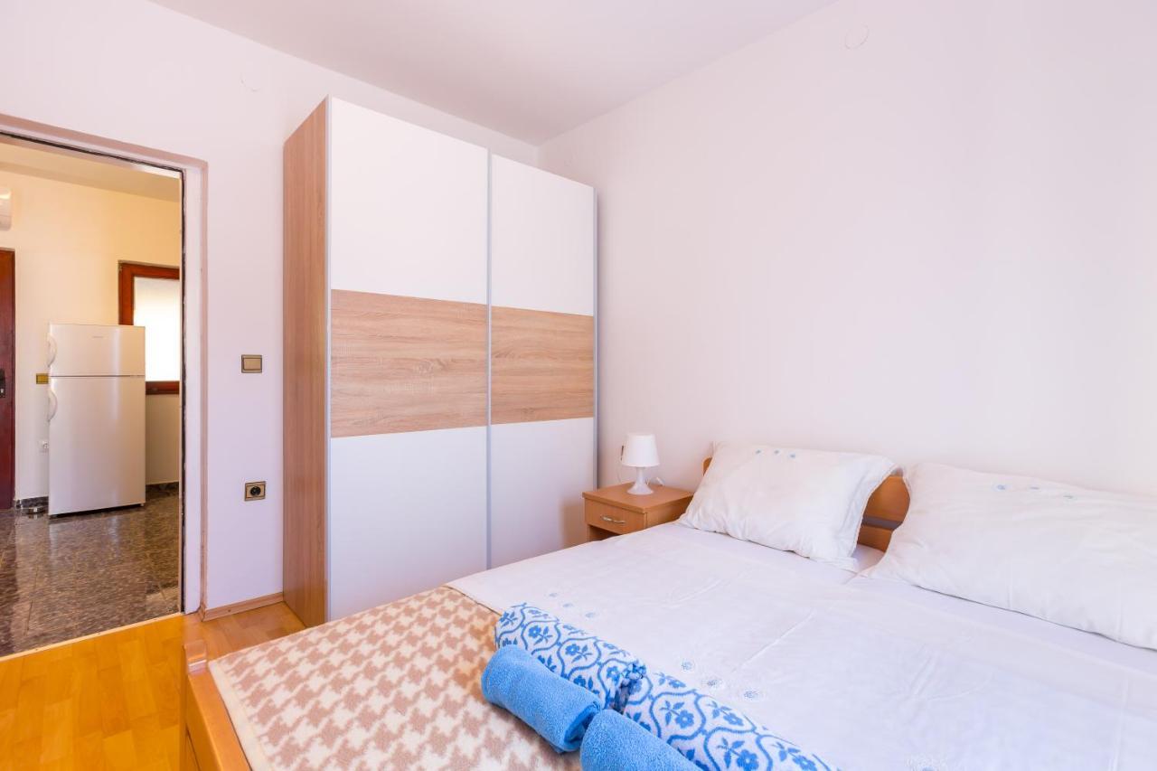 Apartamento Aleksic Medulin Exterior foto