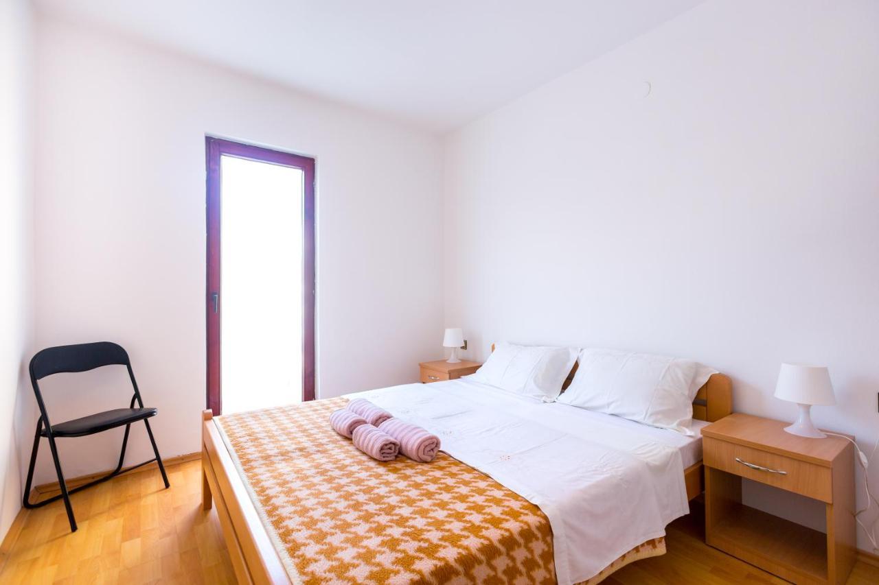 Apartamento Aleksic Medulin Exterior foto